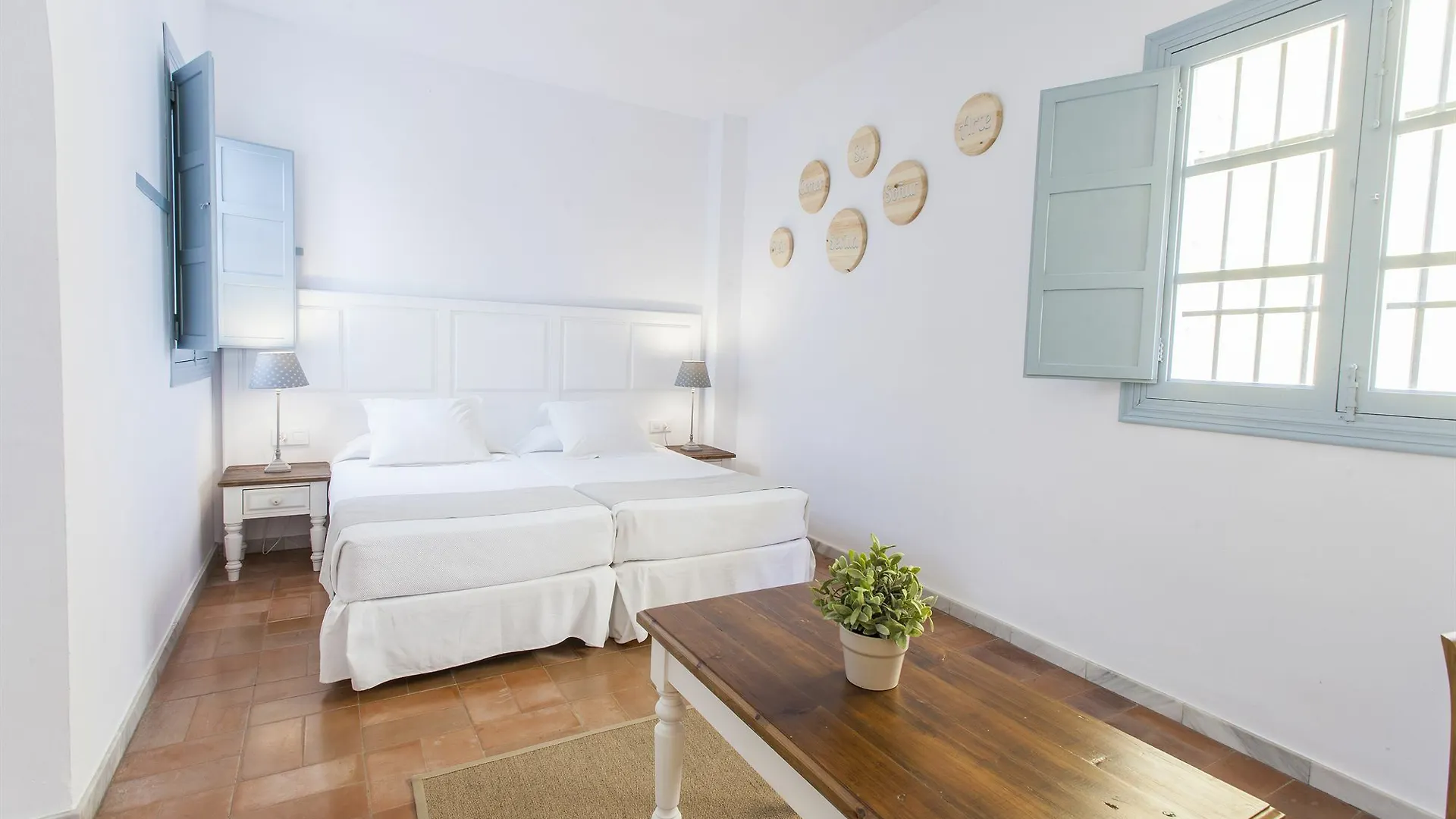 Santa Cruz Apartment Seville Spain