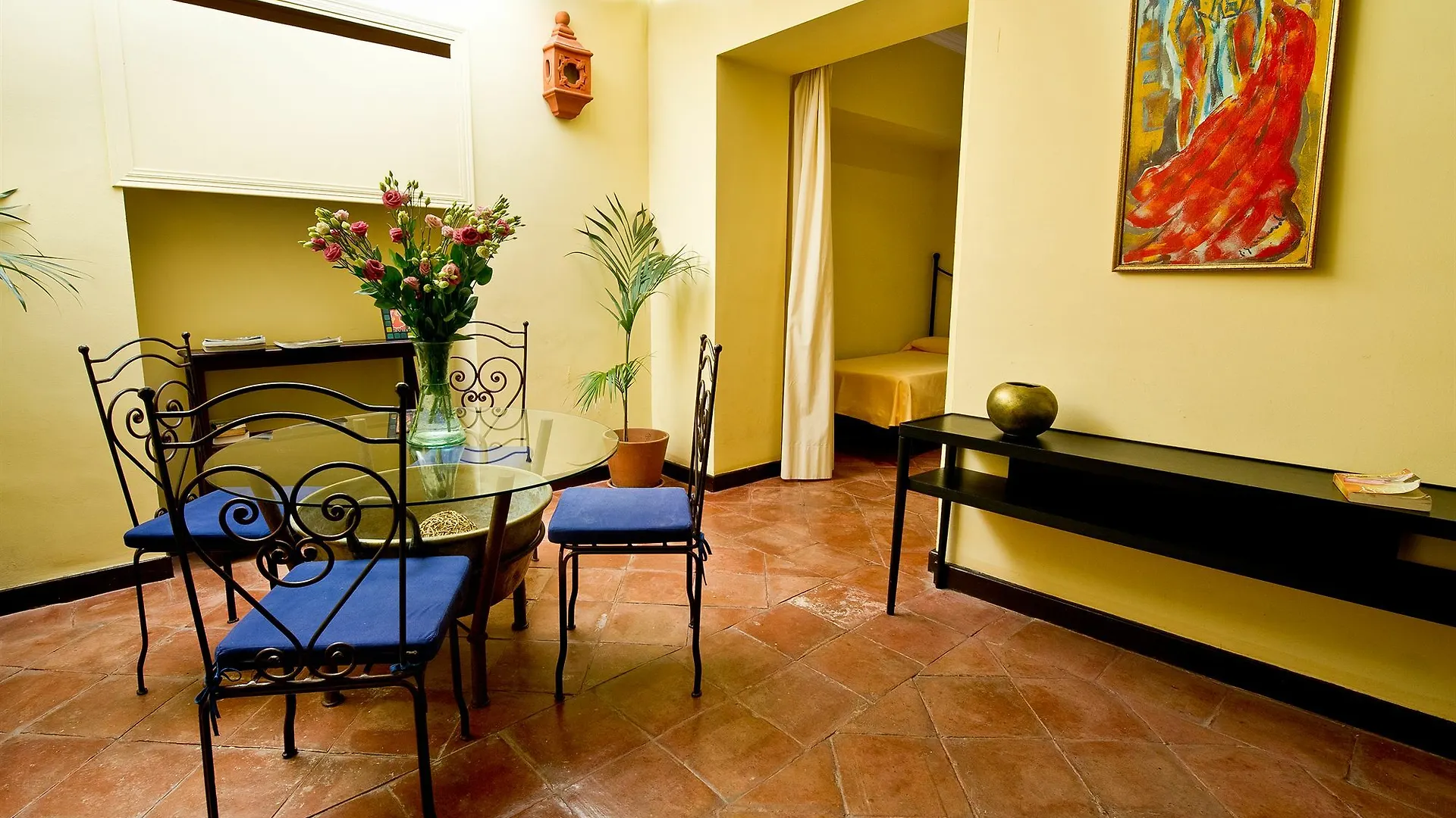 Santa Cruz Apartment Seville Spain