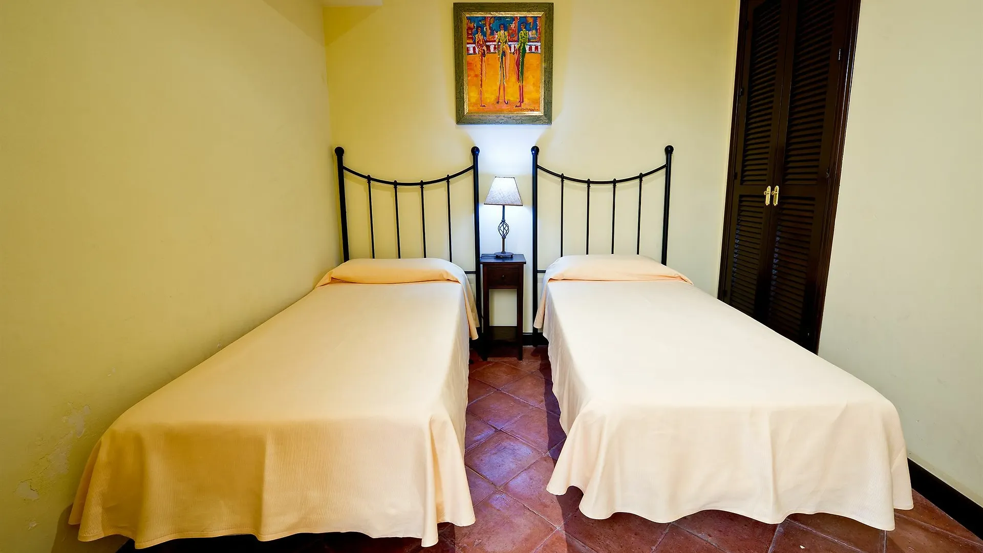 Santa Cruz Apartment Seville